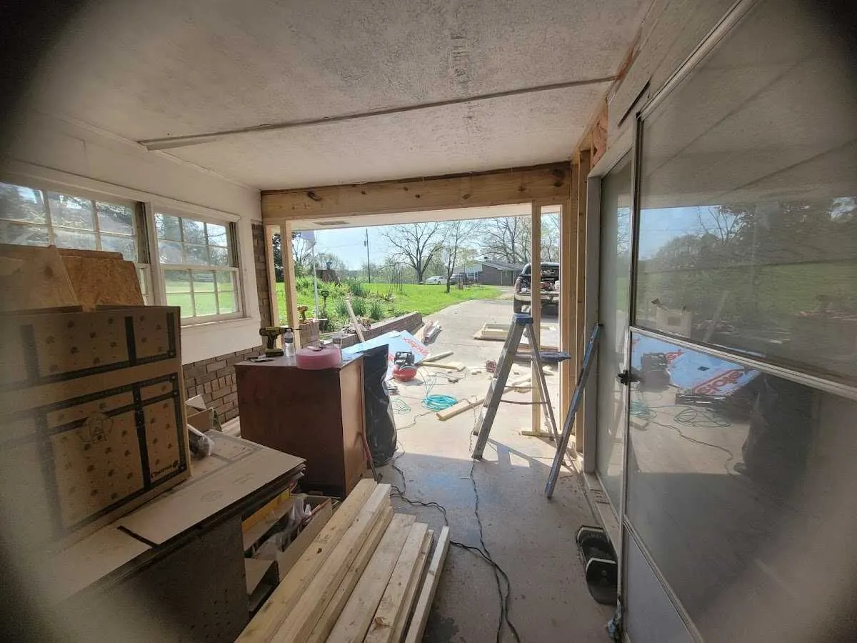 Air movers and dehumidifier for Drying & Dehumidification in Millbury